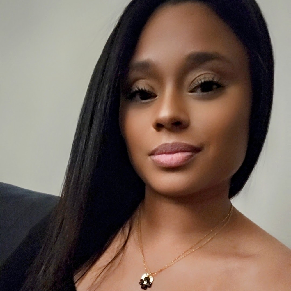 Meet your Posher, Miriam